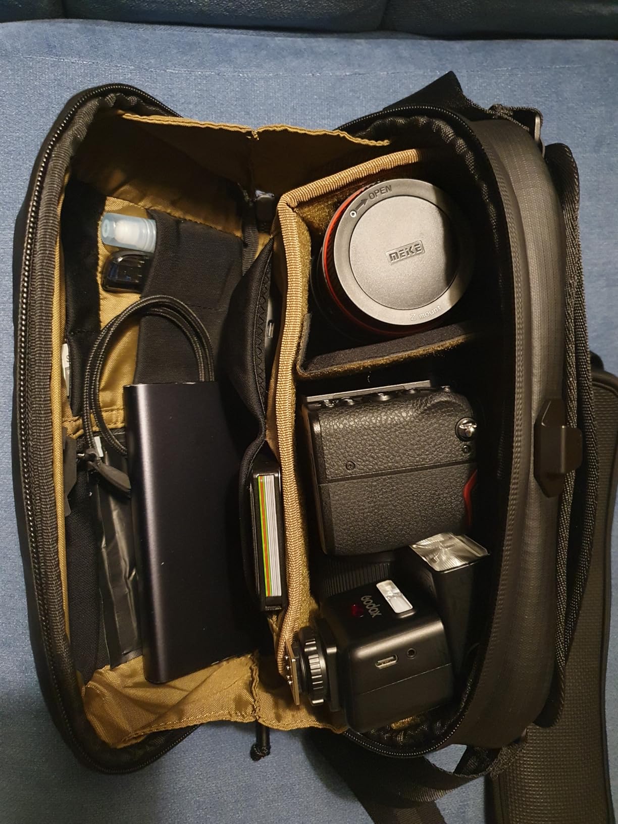 NOMATIC McKinnon Camera Sling 8L: Versatile Camera Bag for Photographers with Quick Access, Secure Storage for Mirrorless or DSLR Camera, Lightweight Crossbody Sling & External Tripod Attachment customer photo 1