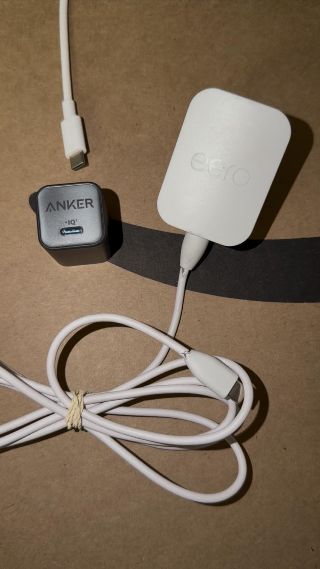 Anker Nano Phone Charger, USB C GaN Charger 30W, PIQ 3.0 Foldable PPS Fast Charger USB C for iPhone 17 / 16 and more series, Galaxy, iPad, Compatible with MagSafe customer photo 1