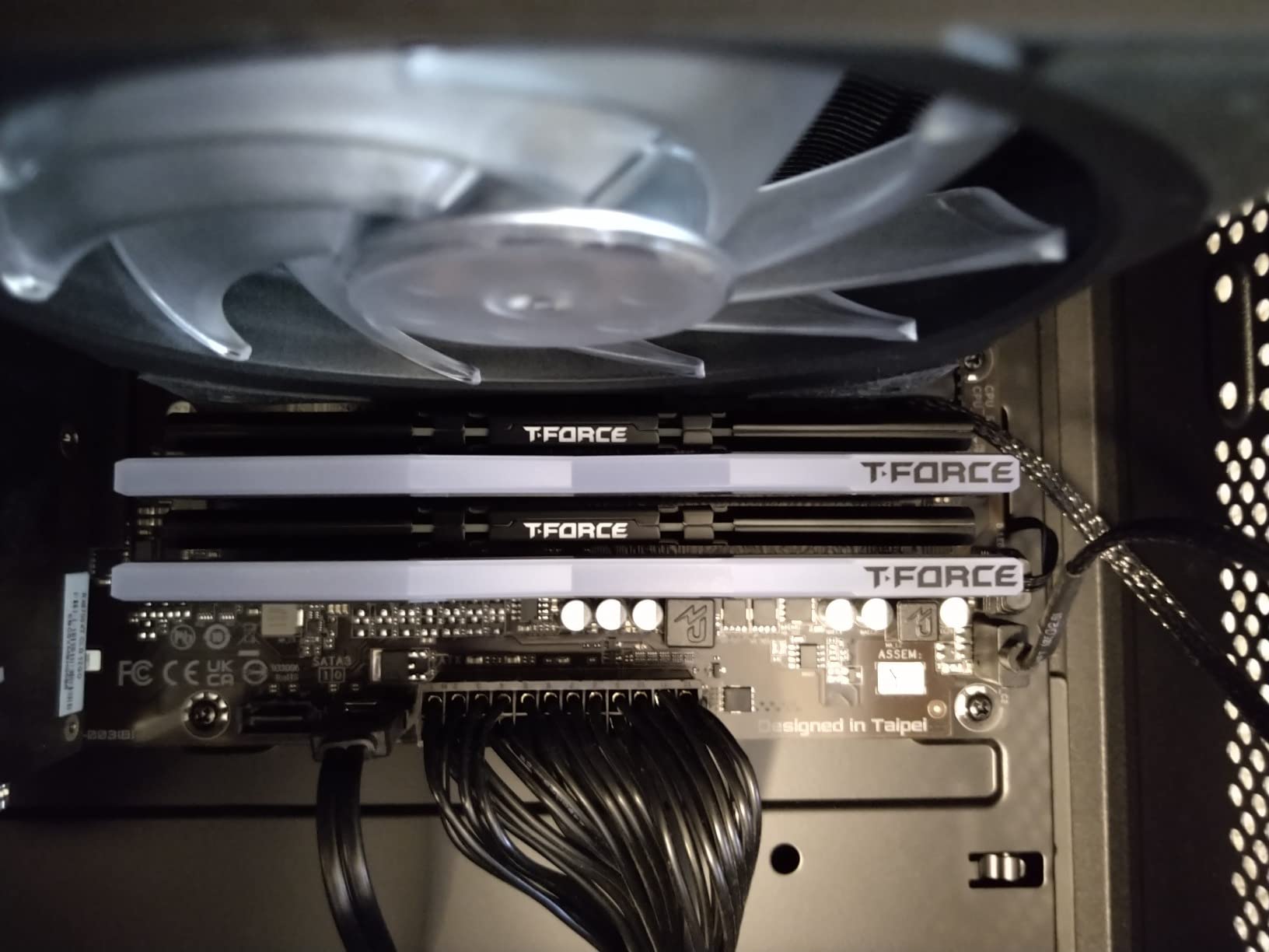TEAMGROUP T-Force Vulcan Z DDR4 16GB Kit (2x8GB) 3600MHz (PC4-28800) CL18 Desktop Memory Module Ram Black TLZBD416G3600HC18JDC01 customer photo 1