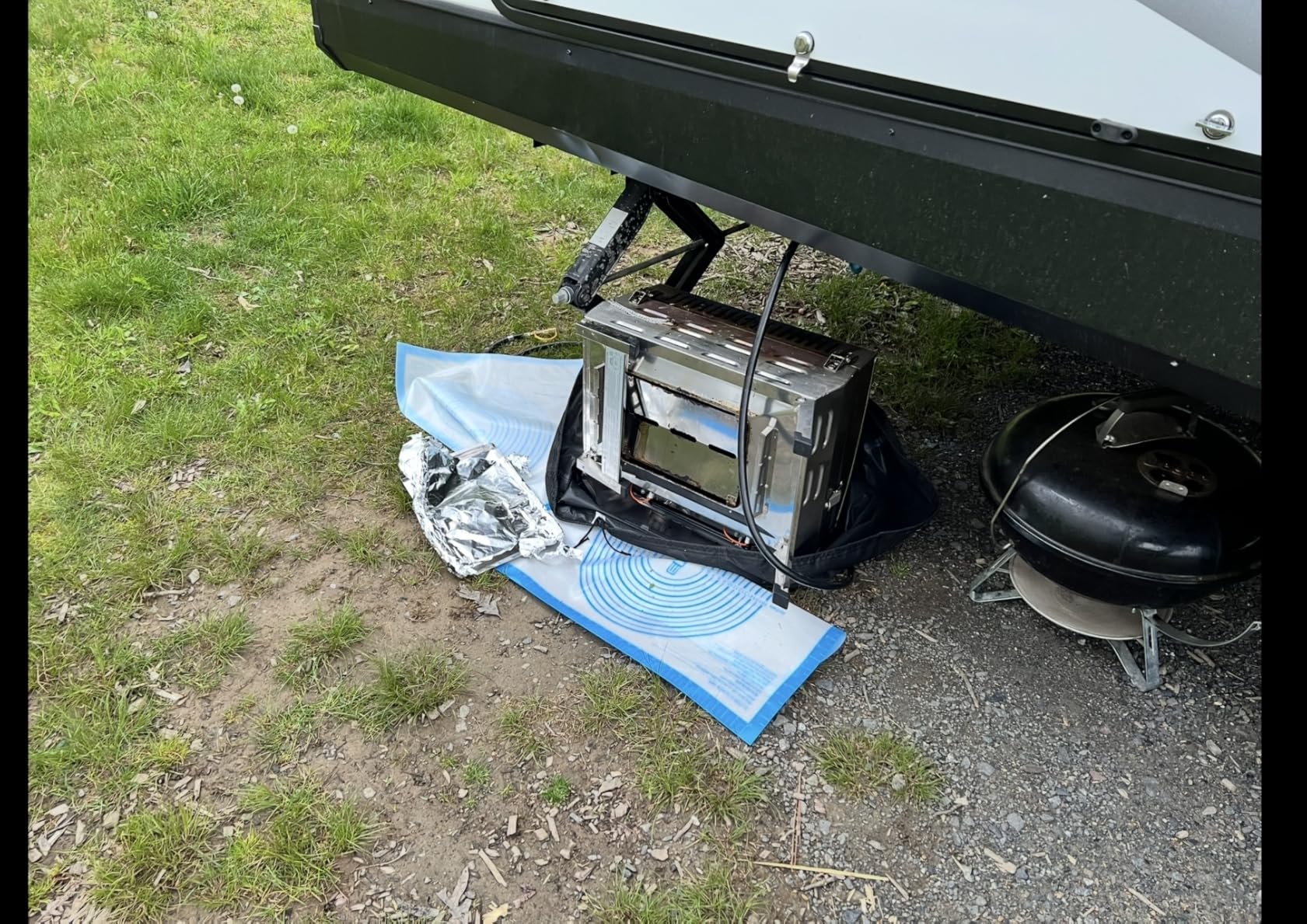 Nexgrill 1-Burner Portable Propane Gas Grill with Lid, Piezo Ignition, 10,000 BTUs, 183 SQ In, Compact Tabletop Grill for Outdoor Cooking, Camping, Tailgating, Gardens, Patios, and More - 820-BC002 customer photo 2