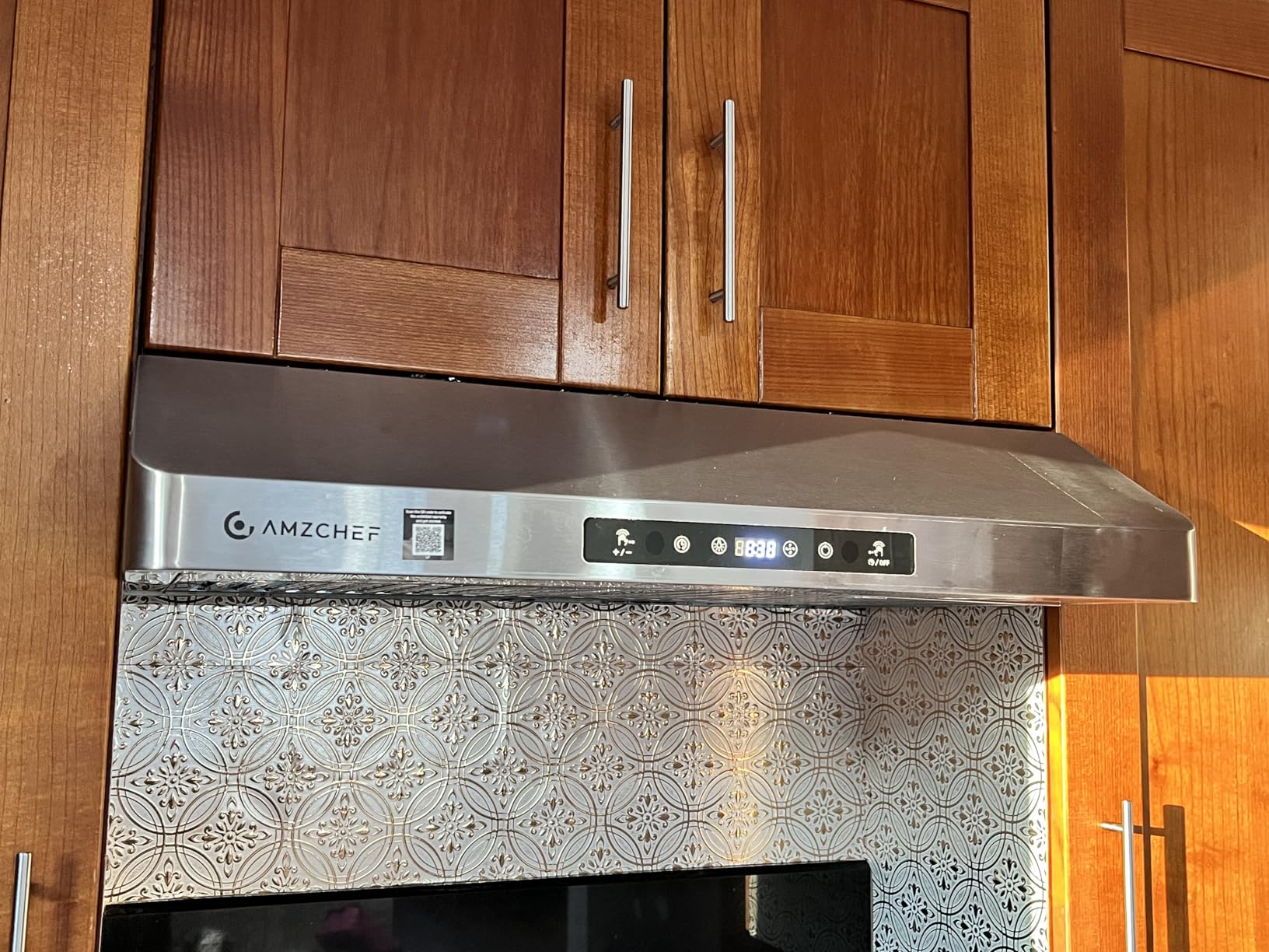 AMZCHEF Under Cabinet Range Hood 30 Inch, 750CFM Stainless Steel Kitchen Stove Vent Hood 3 Speed Exhaust Fan Touch/Remote/Gesture Control LED lights Time Setting Dishwasher-Safe Baffle Filters customer photo 1