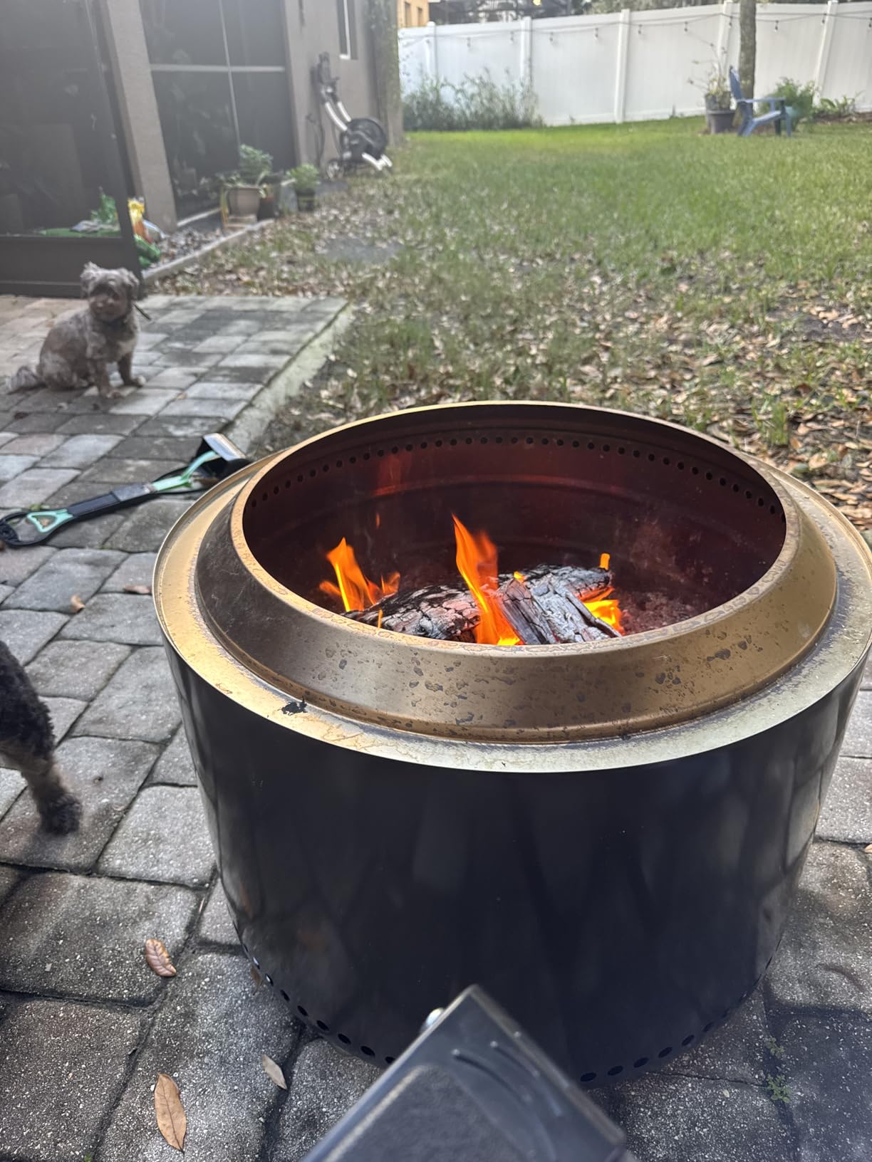 Solo Stove Yukon 2.0 + Stand, 27 Inch Smokeless Fire Pit - Portable Stainless Steel Outdoor Fireplace - 360° Airflow Technology and Removable Ash Pan - Ideal for 6 or More People, 43.9lbs, Ash customer photo 2