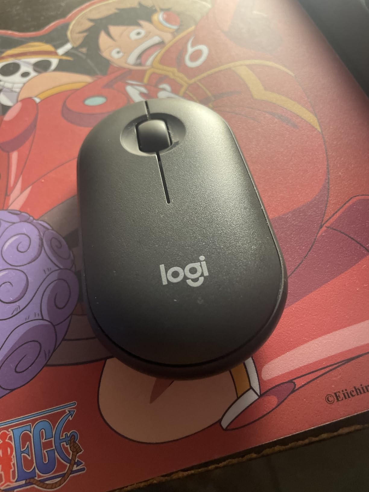 Logitech Pebble 2 Combo for Mac, Wireless Keyboard and Mouse, Slim, Quiet and Portable, Customizable, Bluetooth Mouse and Keyboard, Easy-Switch, for macOS, iPadOS - Tonal Graphite customer photo 1
