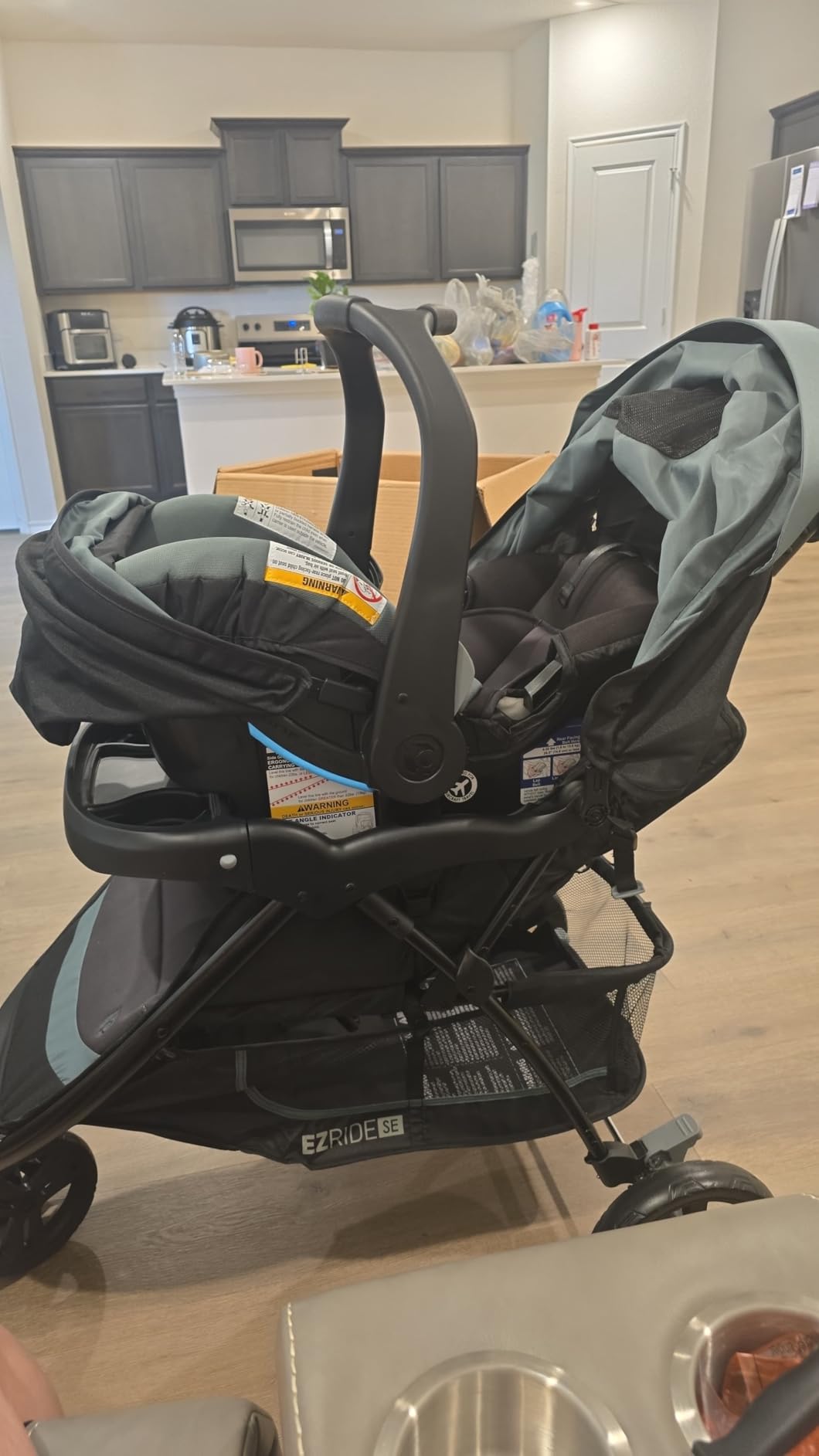 Baby Trend Stroller and EZ-Lift Infant Car Seat, EZ Ride Travel System, Dash Grey customer photo 2