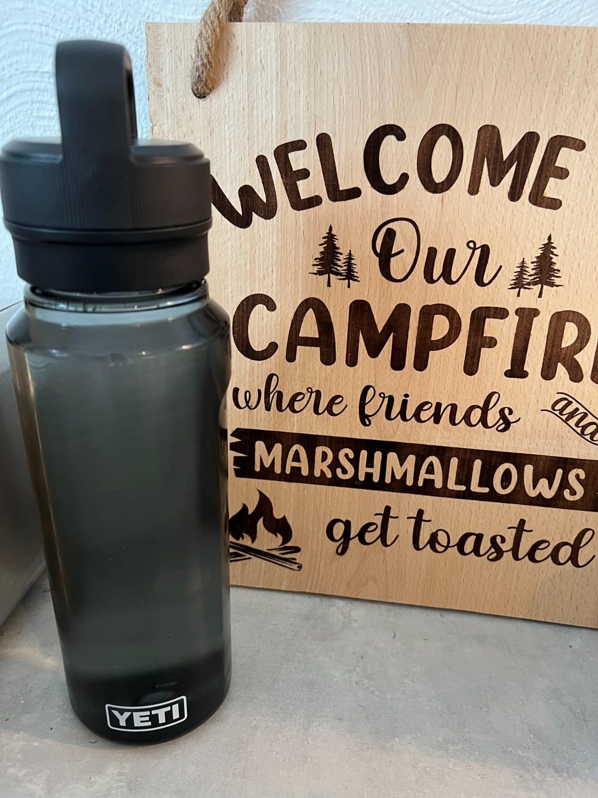 YETI Yonder Water Bottle with Yonder Chug Cap, Lightweight, Leakproof and BPA-Free customer photo 1