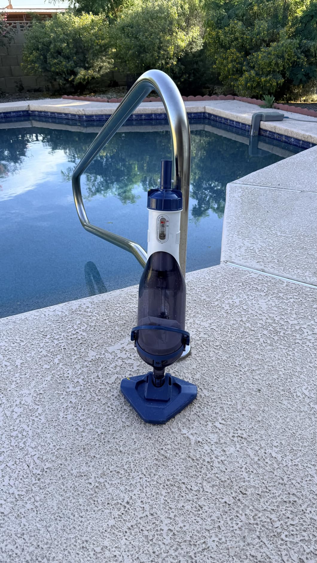 Pool Vacuum for Above Ground Pool with Telescopic Pole, Running time up to 1H, Handheld Rechargeable Pool Cleaner with Powerful Suction up to 18.5 gallons/min, PC10 customer photo 2