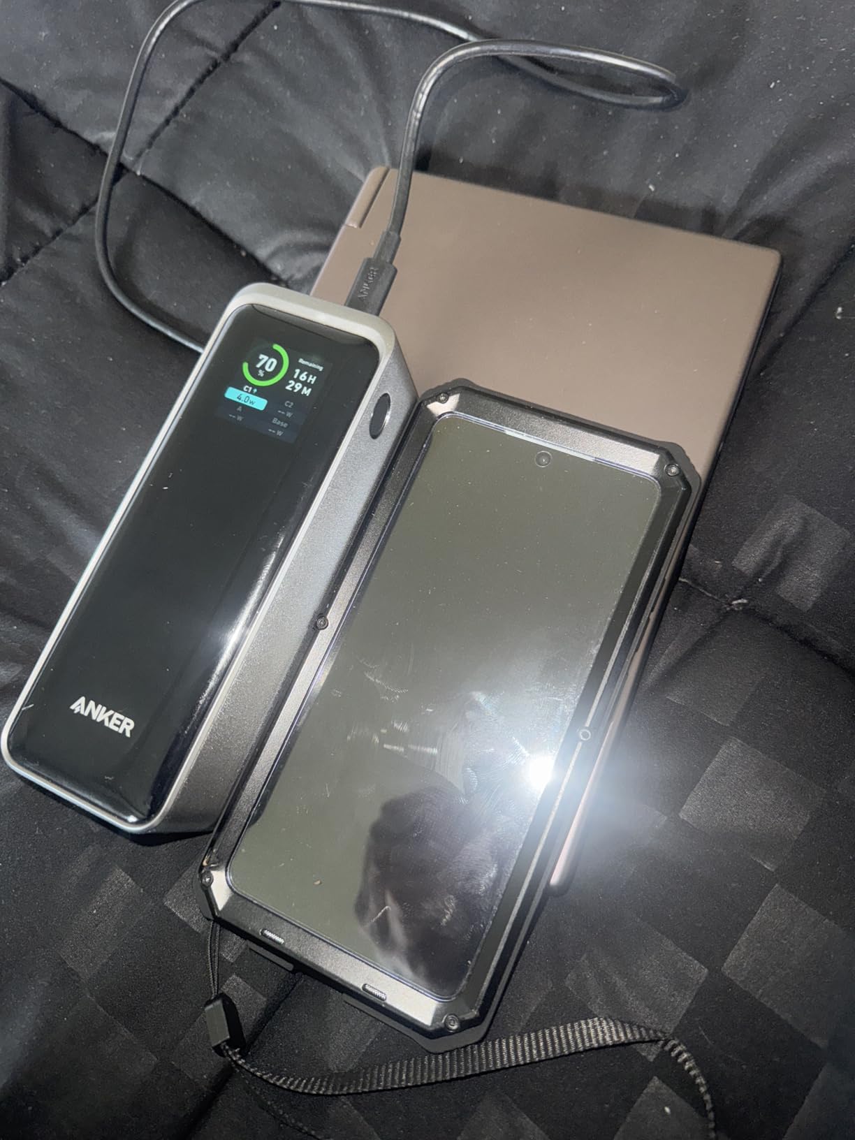 Anker Prime Power Bank, 27,650mAh 3-Port 250W Portable Charger for Travel, TSA-Approved, Smart App, for MacBook Pro/Air, iPhone 16/15/14 Series, Samsung, Laptops, and More (Charging Base Not Included) customer photo 2