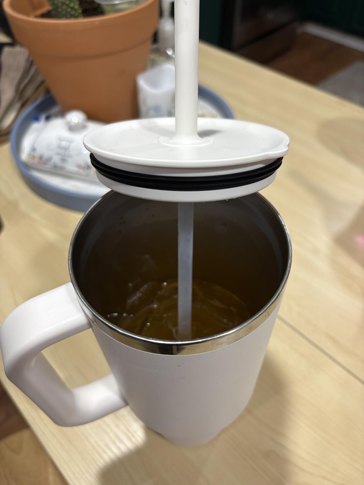 Hydro Flask 32 Oz Travel Tumbler with Handle, Lid and Straw - Insulated Stainless Steel customer photo 2