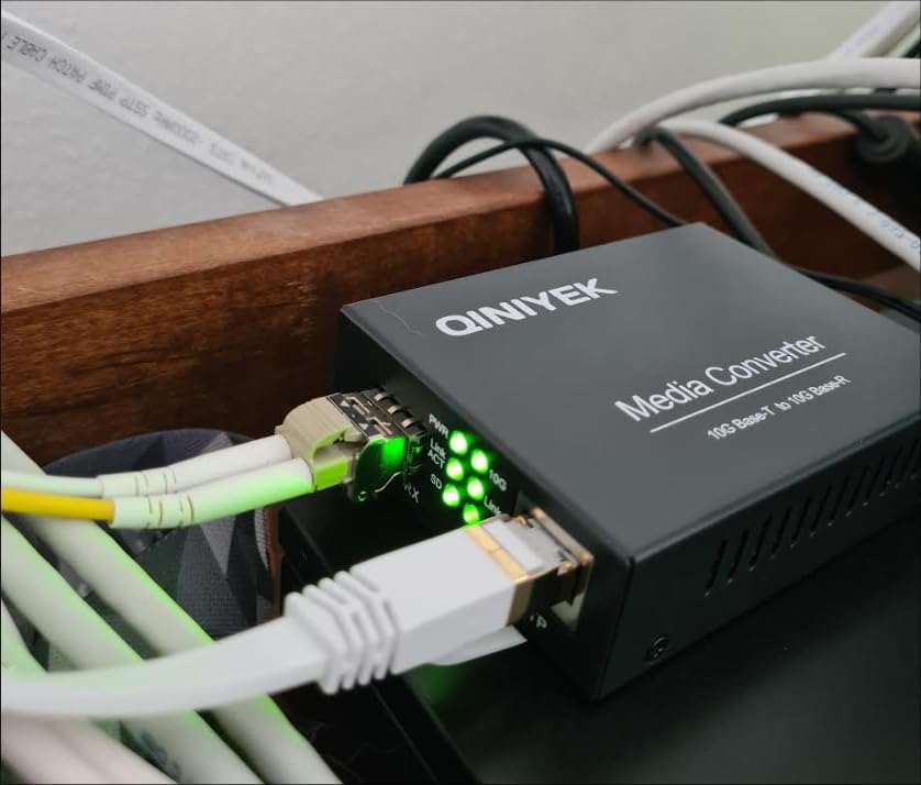 10G Ethernet Media Converter, 1x 100M/1G/2.5G/5G/10GBase-T RJ45 to 1x 10GBase-X SFP+ Slot, Supports 10G SR/LR/10G-T Module, 10G Fiber Ethernet to Copper UTP Media Converter customer photo 1