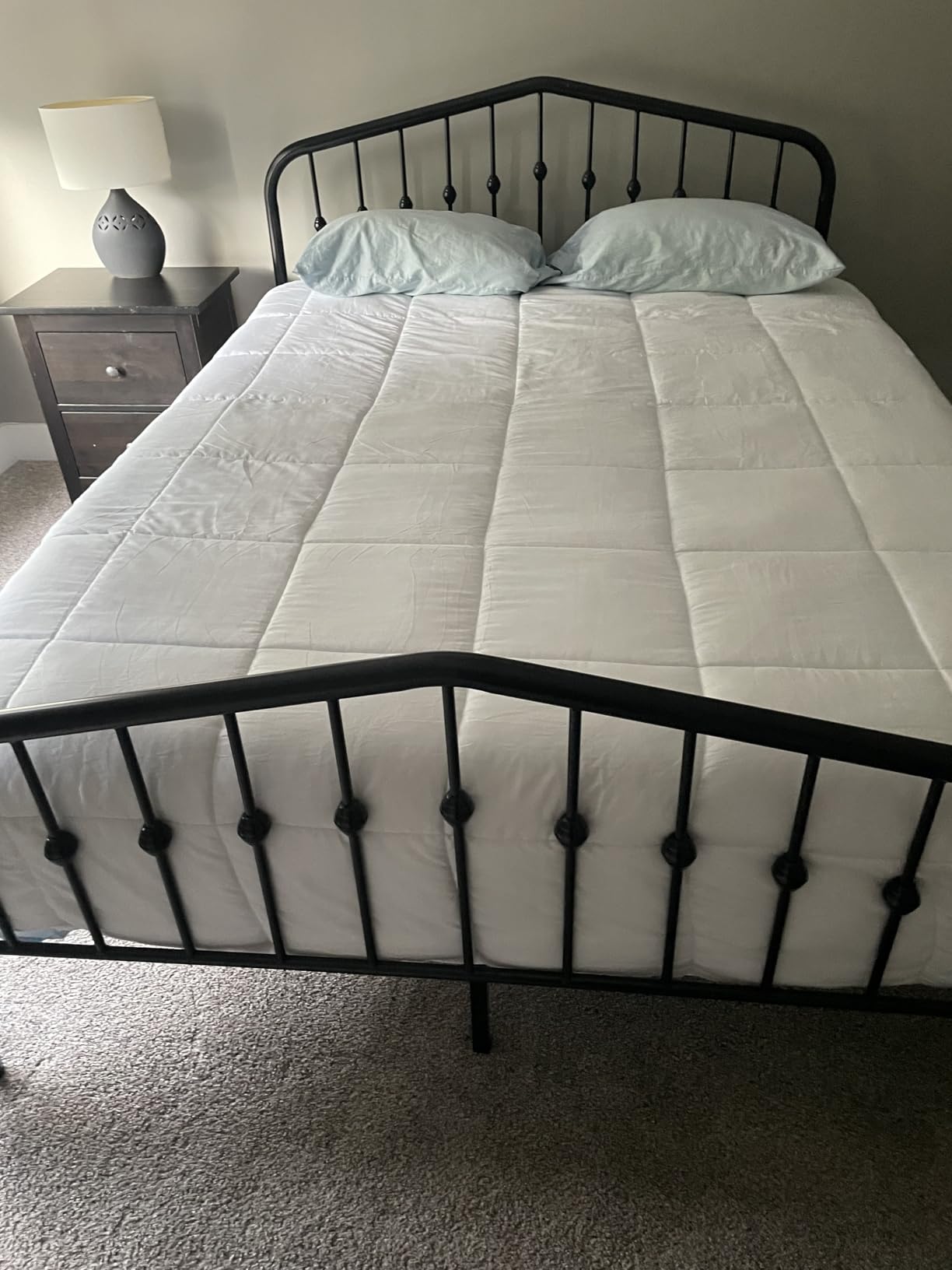 SHA CERLIN Queen Size Metal Platform Bed Frame with Victorian Style Wrought Iron-Art Headboard/Footboard, No Box Spring Required, Black customer photo 1