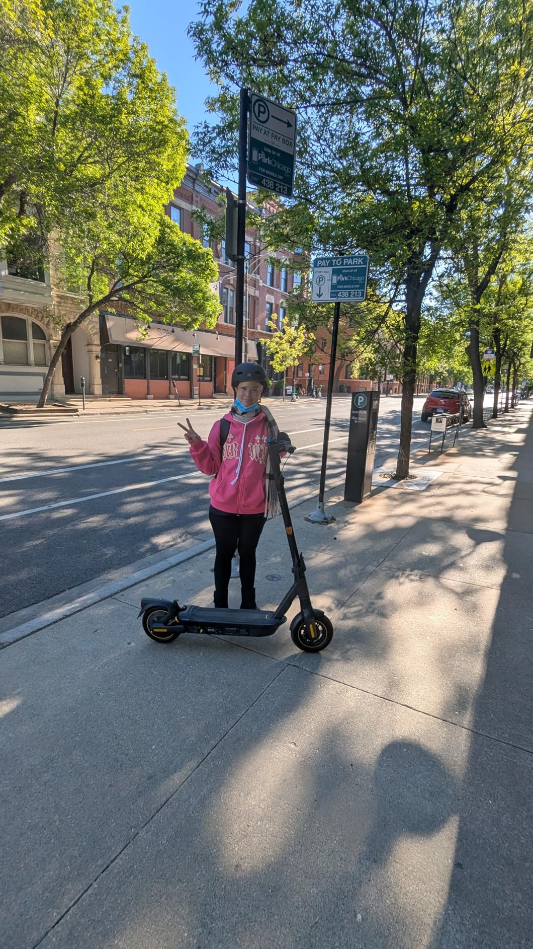 Segway Ninebot MAX Series Electric Scooter, Up to 22-28 MPH, Long Rang, Dual Suspension & Braking System, Fast Charging, Scooter for Adults, UL-2272 2271 Certified (G2/G3) customer photo 1