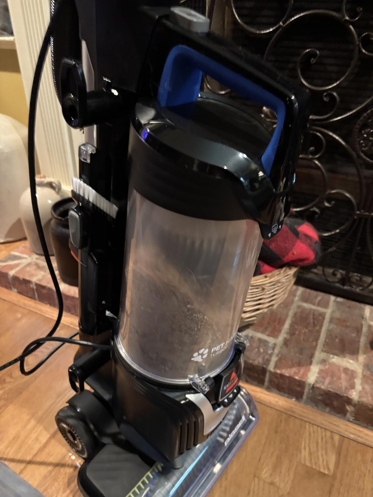 Bissell Pet Hair Eraser Turbo Lift-Off Vacuum, Self-Cleaning Brush Roll, HEPA Filtration, 3774F customer photo 1