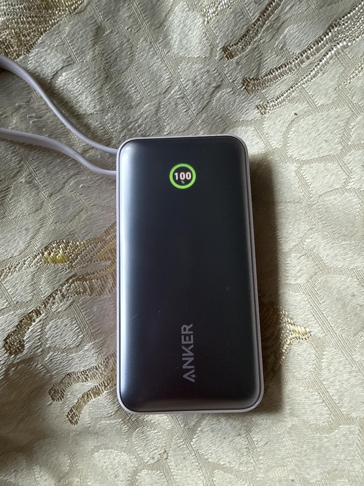 Anker Nano Power Bank, 10,000mAh Portable Charger with Built-in USB-C Cable, 30W Recharging, 30W Max Output with USB-C&A, for iPhone 17/16/15 Series, MacBook, Galaxy, AirPods, and More customer photo 1
