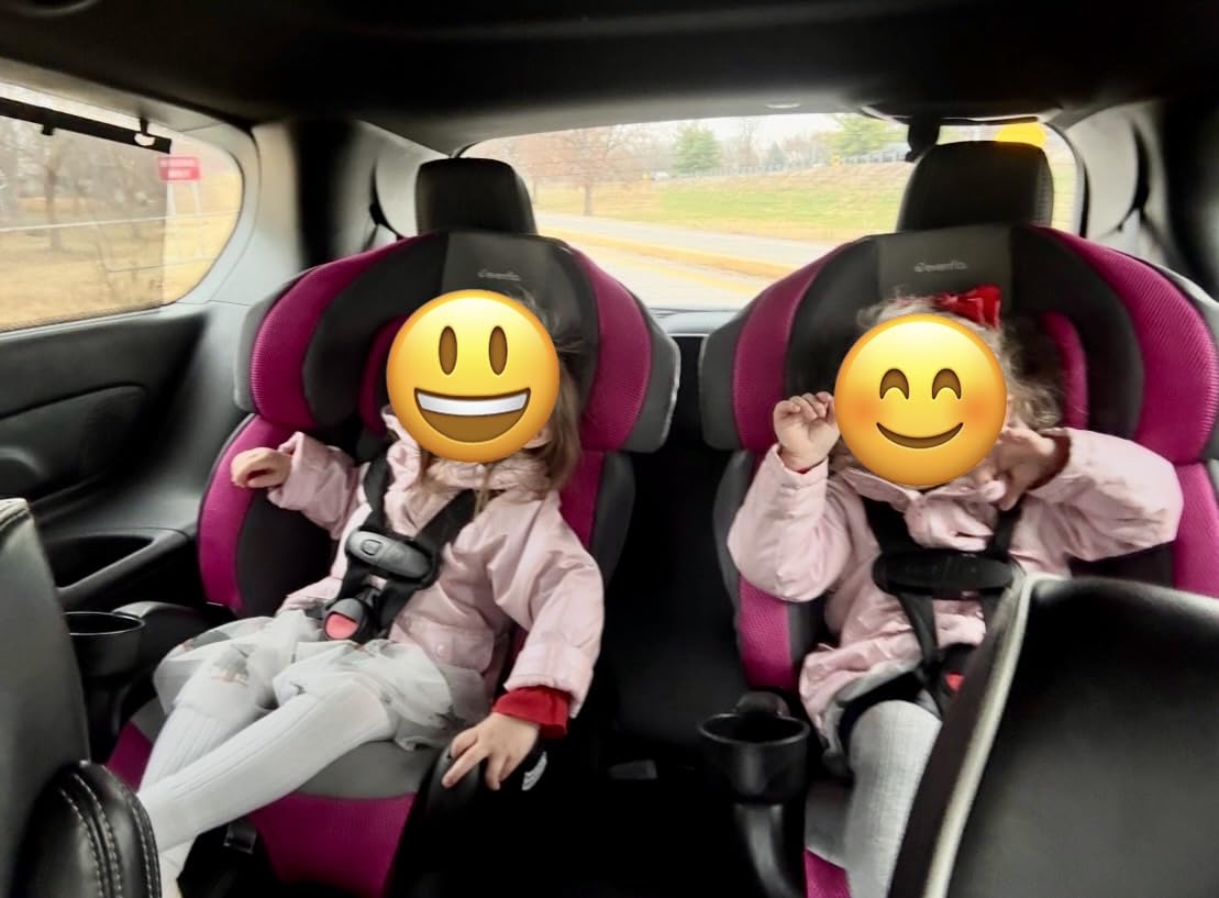 Diono Radian 3R, All-in-One Convertible Car Seat, Rear and Forward Facing, 10 Years 1 Car Seat, Slim Fit 3 Across, Black Storm customer photo 2