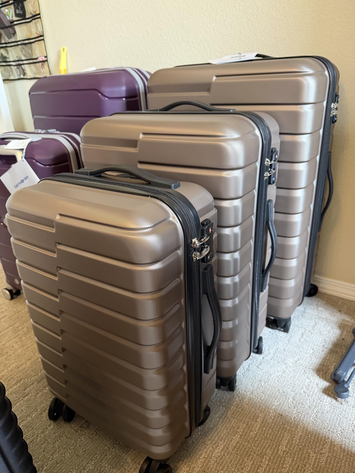 Expandable Large Checked Luggage with Spinner Wheels, Hard Shell Suitcase TSA Lock Rolling Travel Luggage 28-inch,Blue customer photo 1