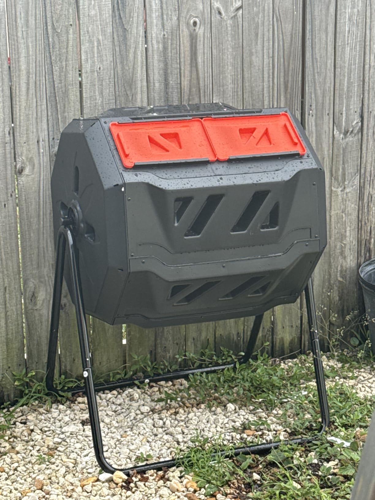 Hourleey Compost Bin Outdoor, 43 Gallon Dual Chamber Tumbling Composting Bin with Sliding Doors, Tumbler Rotating Batch Composter Bin customer photo 1