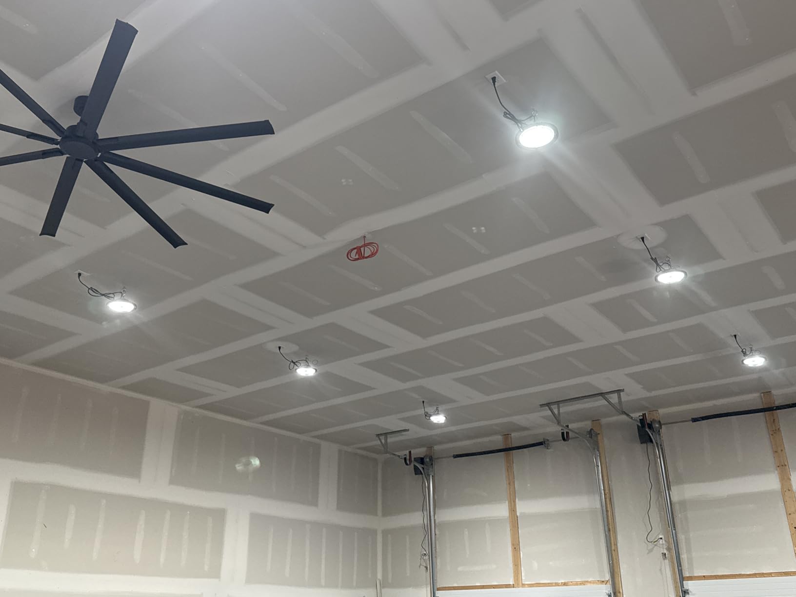 CINOTON 160W UFO LED High Bay Light, Aluminum LED Shop Lights with 24000LM, 5000K Commercial Bay Lighting for Warehouse Garage Workshop Factory Hall, 6' Cable & Safety Rope, ETL Listed 2 Pack customer photo 2