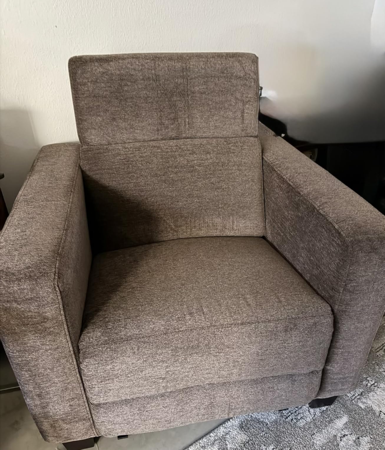 MCombo Zero Wall Recliner Chair, Wall Hugger Power Recliner Chair with Adjustable Headrest, High Wood Leg, USB & Type C Dual Charge Ports, for Living Room, Small Spaces, HL128 (Textile, Dark Grey) customer photo 2
