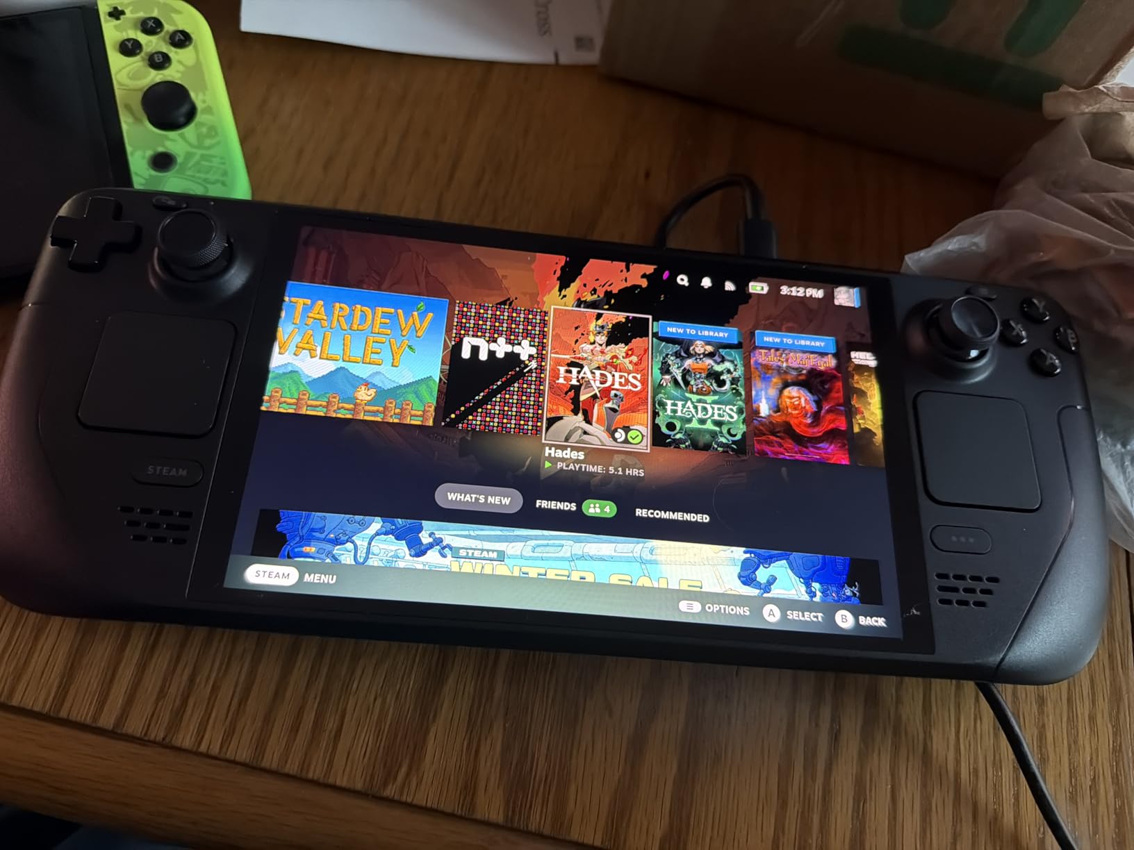 VALVE Steam Deck OLED 1TB SSD + 16GB RAM (International Version) - 7.4 inch, 90Hz, 1280 x 800px, SteamOS 3.0, Handheld Gaming Console customer photo 1