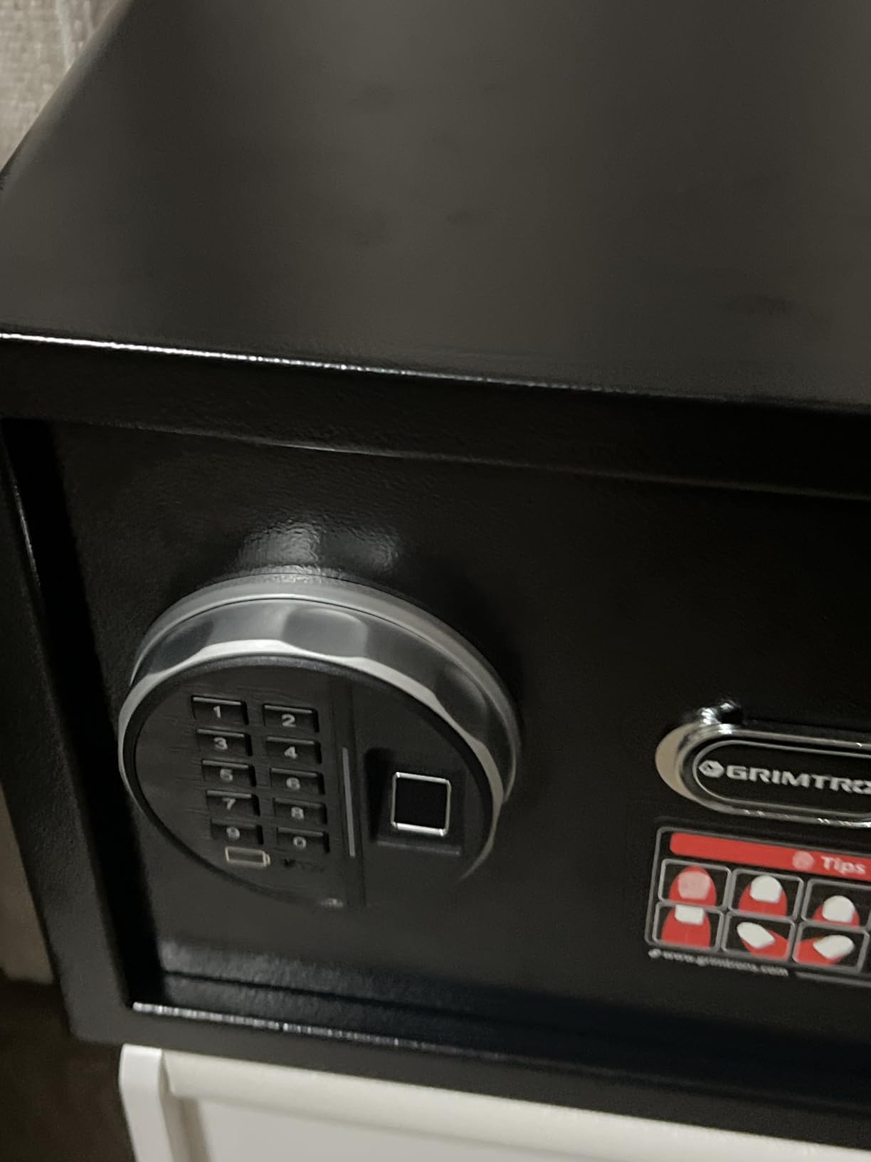 Grimtron 20 LB Smart Biometric Safe with Fingerprint Lock, Silent Mode, Backlit Keypad and LED Light, Small Caja Fuerte (9.84