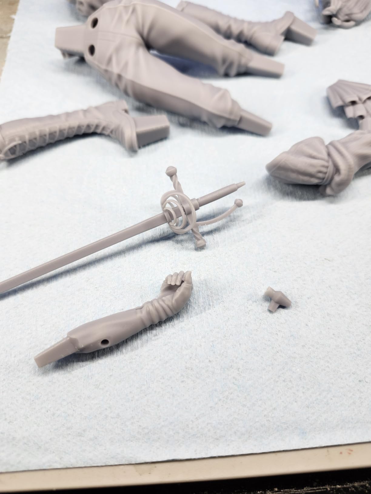 ELEGOO ABS-Like 3D Printer Resin 3.0, 405nm UV-Curing Photopolymer Resin for Mars Saturn Jupiter MSLA DLP LCD 3D Printing with Strength and Toughness, High Precision, Low Viscosity, Grey 2000g customer photo 1