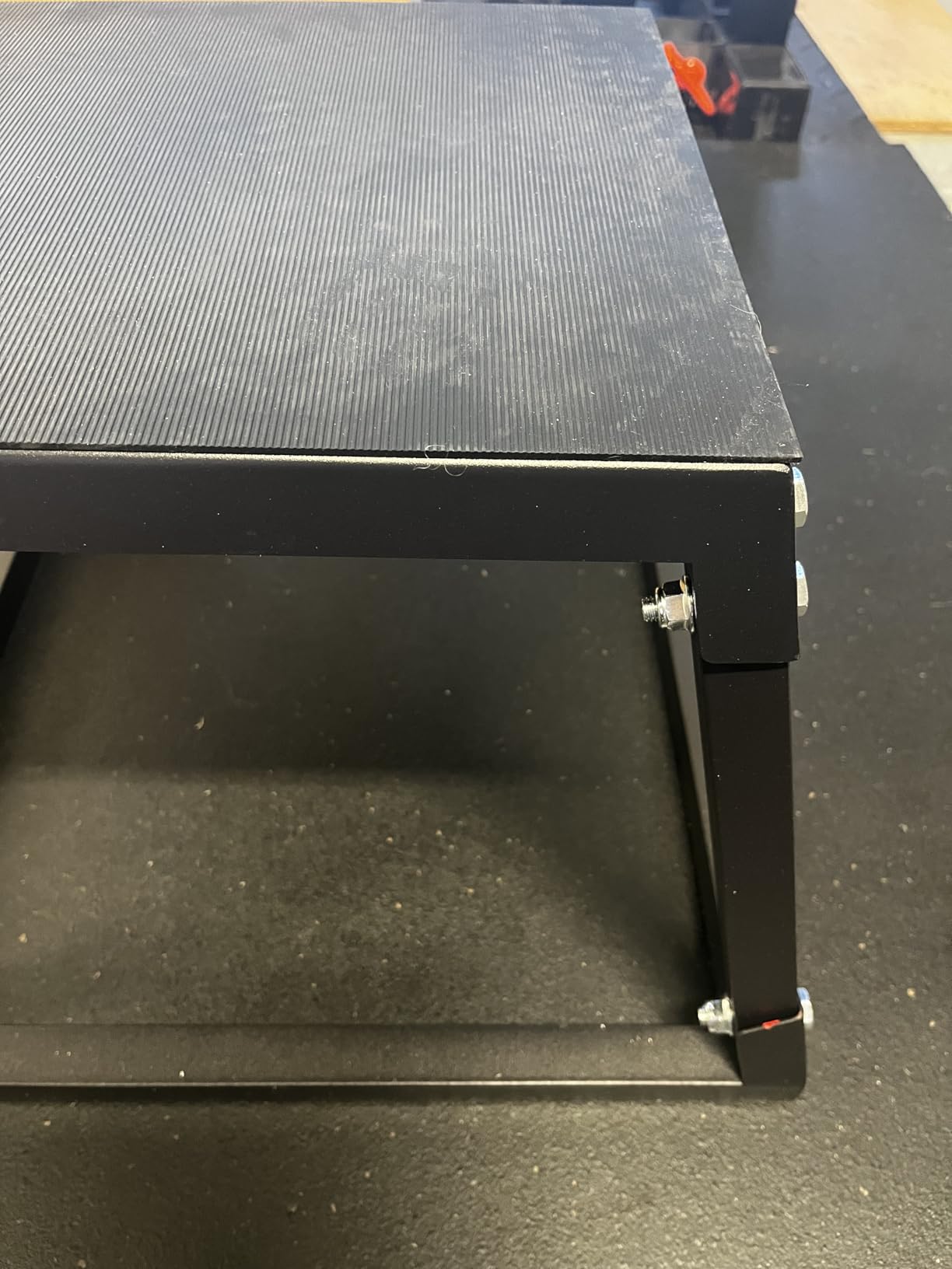 VEVOR Plyometric Jump Box, 18 Inch Plyo Box, Steel Plyometric Platform and Jumping Agility Box customer photo 2