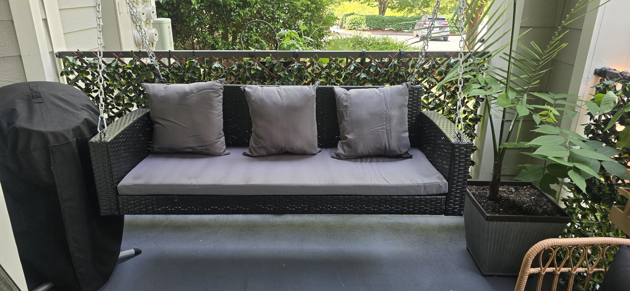 Outvita Porch Swing, 5FT Hanging Outdoor Porch Swings for Adults, Wicker 3 Person Patio Swing, with Cushion, Pillow and Chain for Garden, Backyard, Weight Capacity - 1000lbs customer photo 2