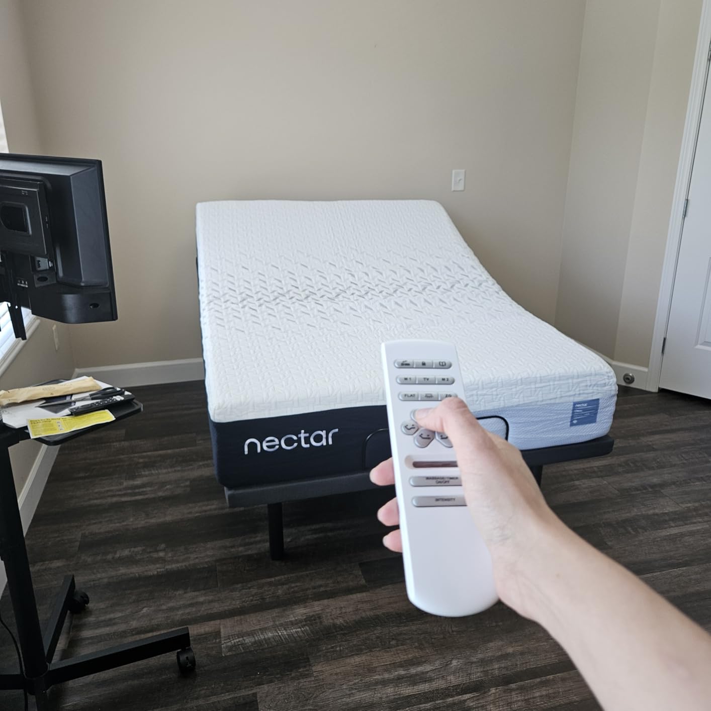 Nectar Premier Adjustable Base - Full - Head & Foot Incline - Wireless Remote with Memory - 3 Massage Settings - 4 USB Ports - Anti-Snore & Zero Gravity customer photo 1