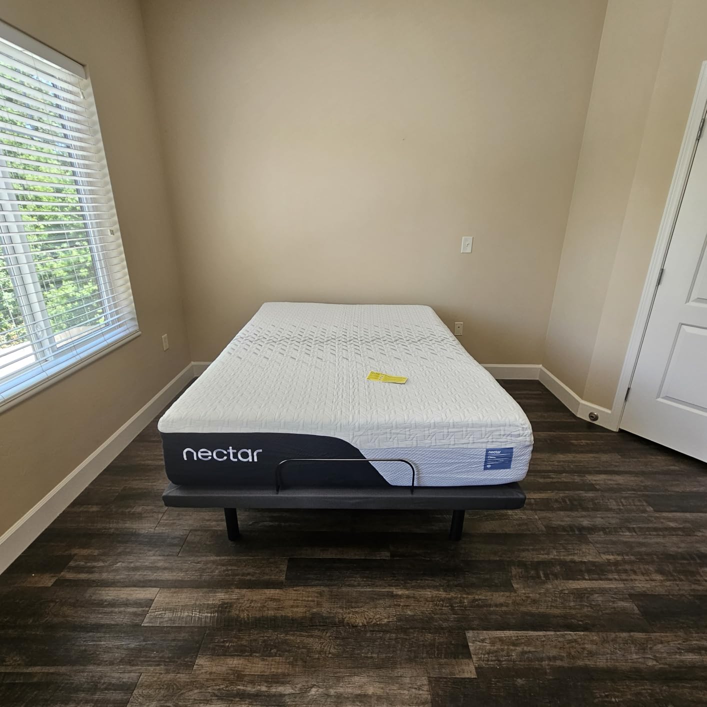 Nectar Premier Adjustable Base - Full - Head & Foot Incline - Wireless Remote with Memory - 3 Massage Settings - 4 USB Ports - Anti-Snore & Zero Gravity customer photo 2
