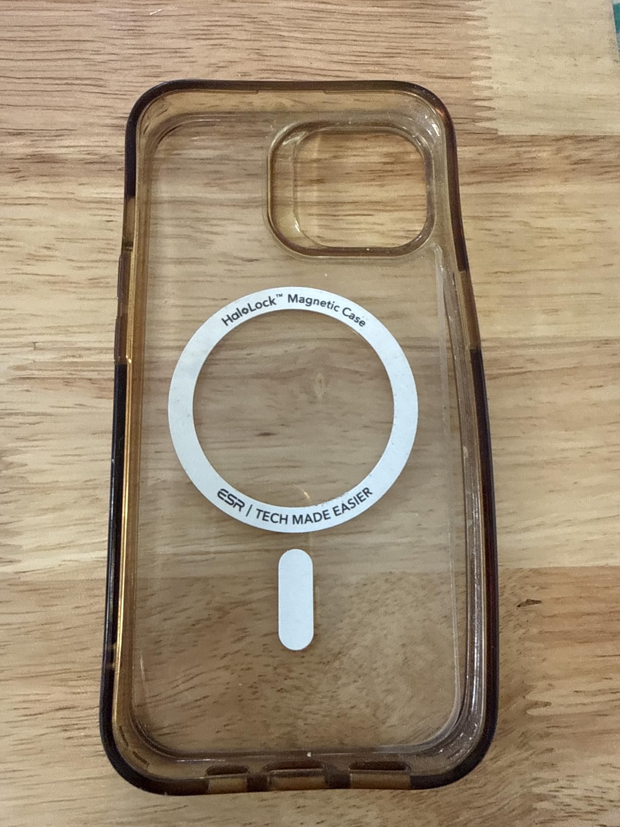 Spigen Ultra Hybrid MagFit Case for iPhone 16 Pro [Anti-Yellowing] [Compatible with MagSafe] - Clear customer photo 1