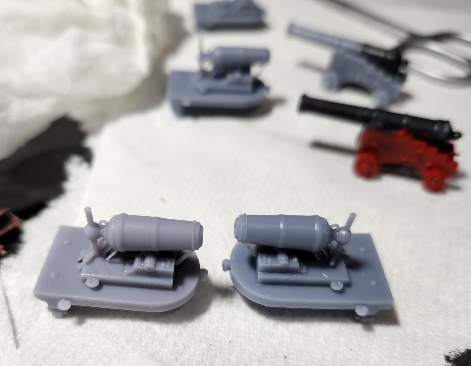 ELEGOO Water Washable 3D Printer Resin 2.0, 405nm UV-Curing 3D Resin with Lower Viscosity, Higher Toughness, Compatible with Saturn Mars Jupiter MSLA DLP LCD 3D Printers, Ceramic Grey 2000g customer photo 2