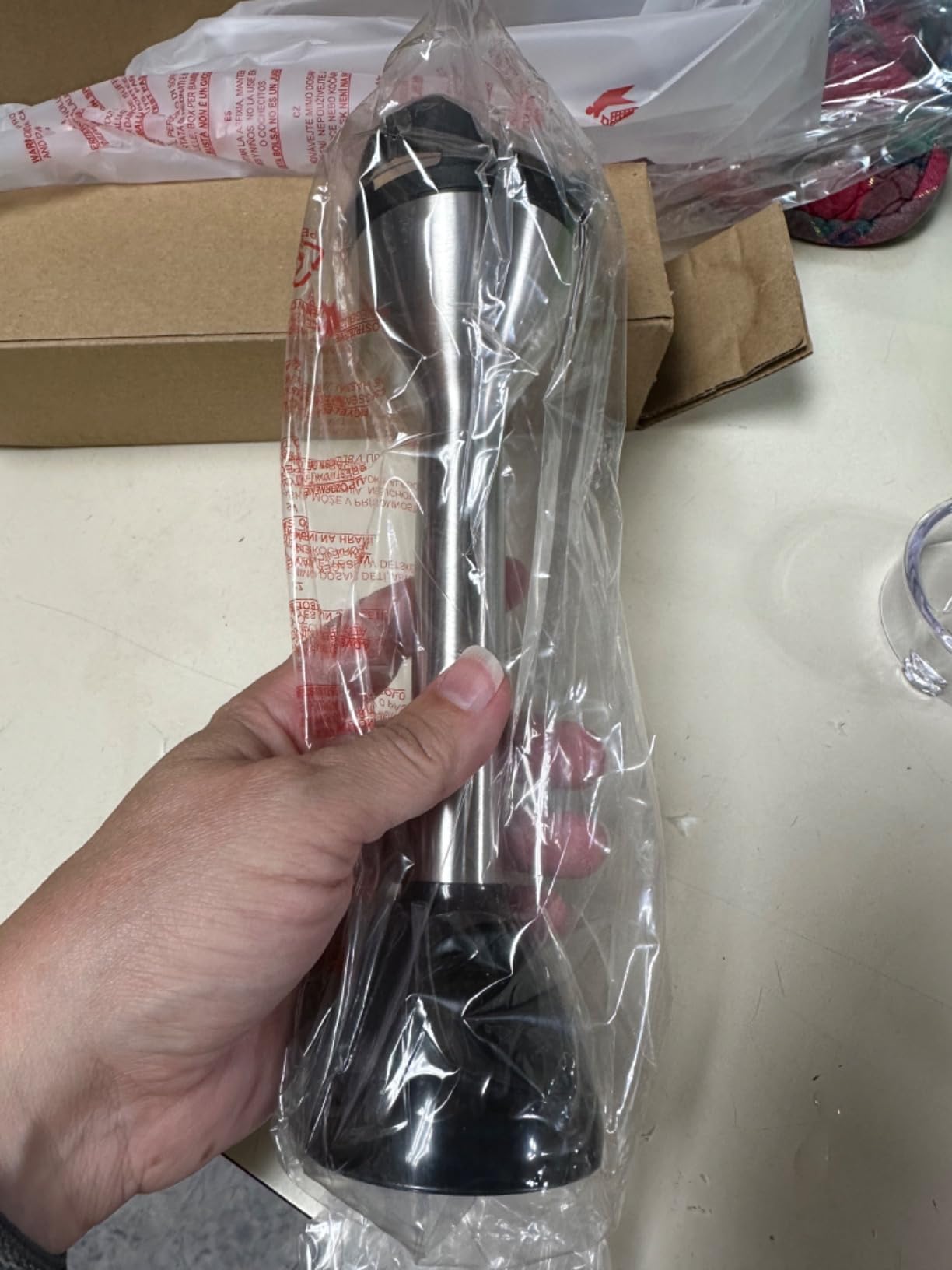 Vitamex 2-Speed Immersion Blender + Whisk Attachment, Professional-Grade Hand Blender with 350-Watt Motor and Stainless-Steel Blade, Black customer photo 1