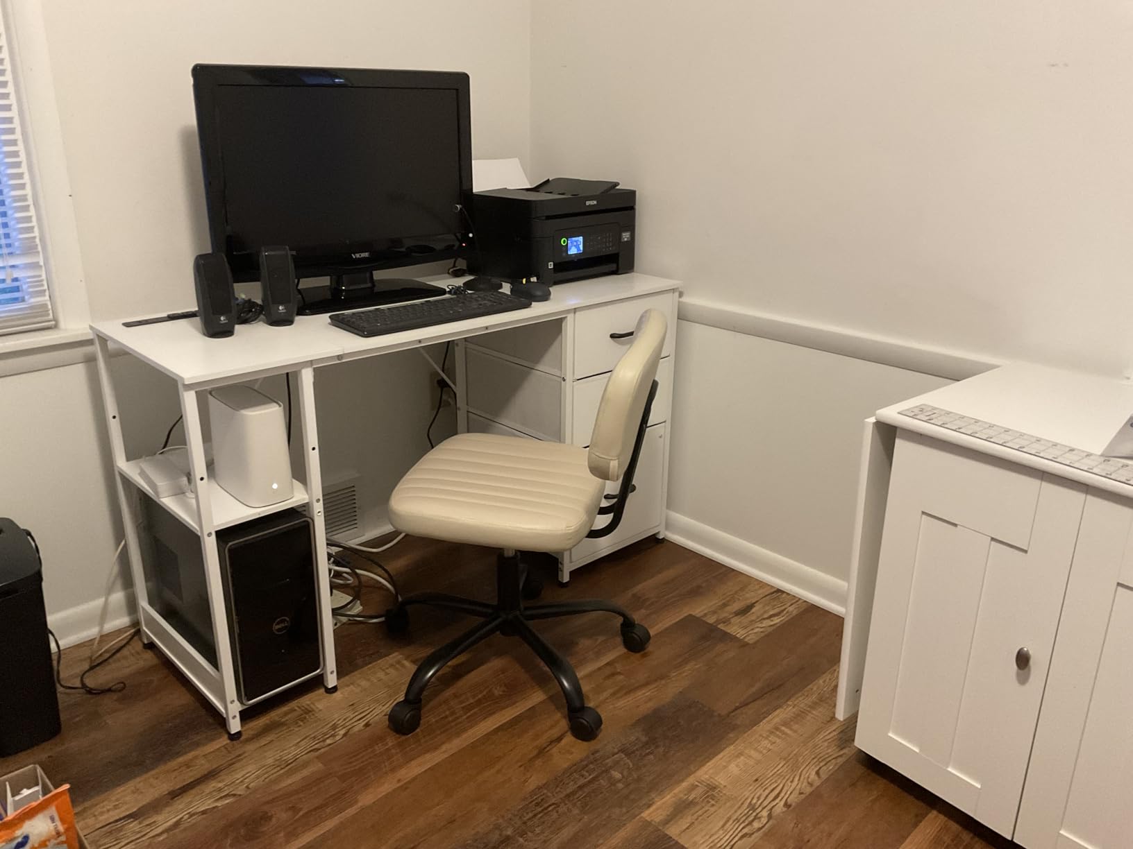 AODK 51 Inch Computer Desk with Drawers & USB Power Outlets - Reversible Home Office Desk with Storage Shelves, Work from Home, Modern Work/Writing/Study Table for Bedroom, White customer photo 2
