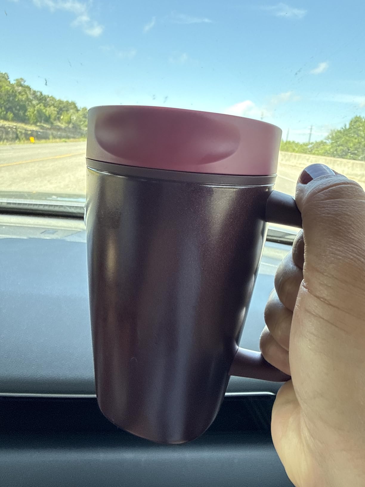 Owala SmoothSip Slider Insulated Stainless Steel Coffee Tumbler, Reusable Iced Coffee Cup, BPA Free 20 oz customer photo 2