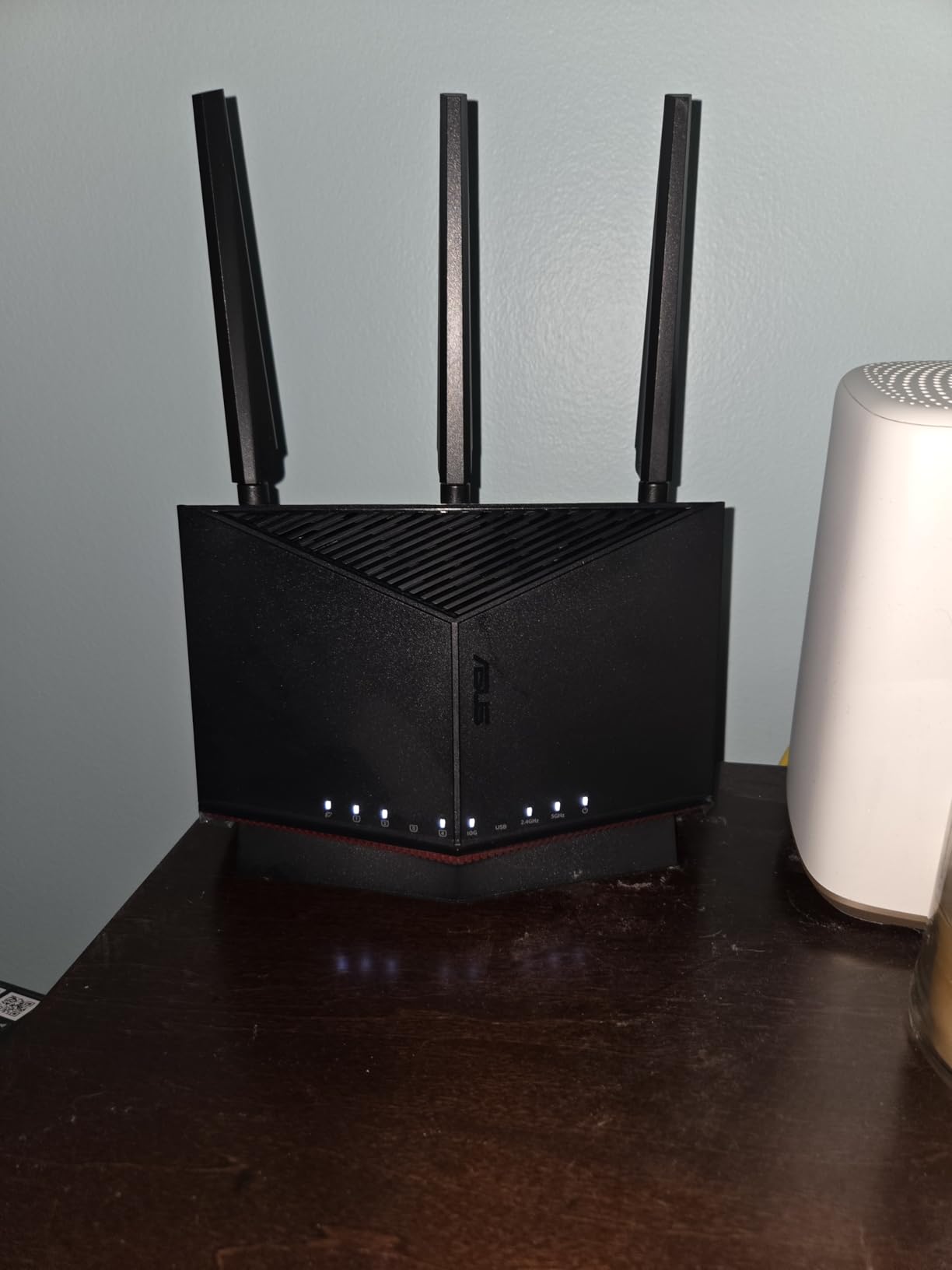 ASUS RT-BE86U BE6800 Dual-Band WiFi 7 Router, Supports 4096-QAM, MLO, AI WAN Detection, AiMesh, Subscription-Free Network Security, and Comprehensive VPN Features, Guest Network Pro, Gaming customer photo 2