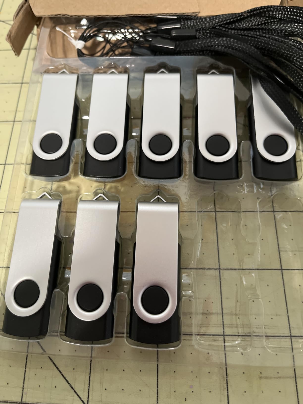8GB Flash Drive 10 Pack Bulk USB Flash Drives, USB2.0 Thumb Drive USB Stick for Data Storage Backup, Jump Drive Pen Drive Zip Drive Memory Stick with Indicator, USB Storage Flash Drive Swivel Design customer photo 1