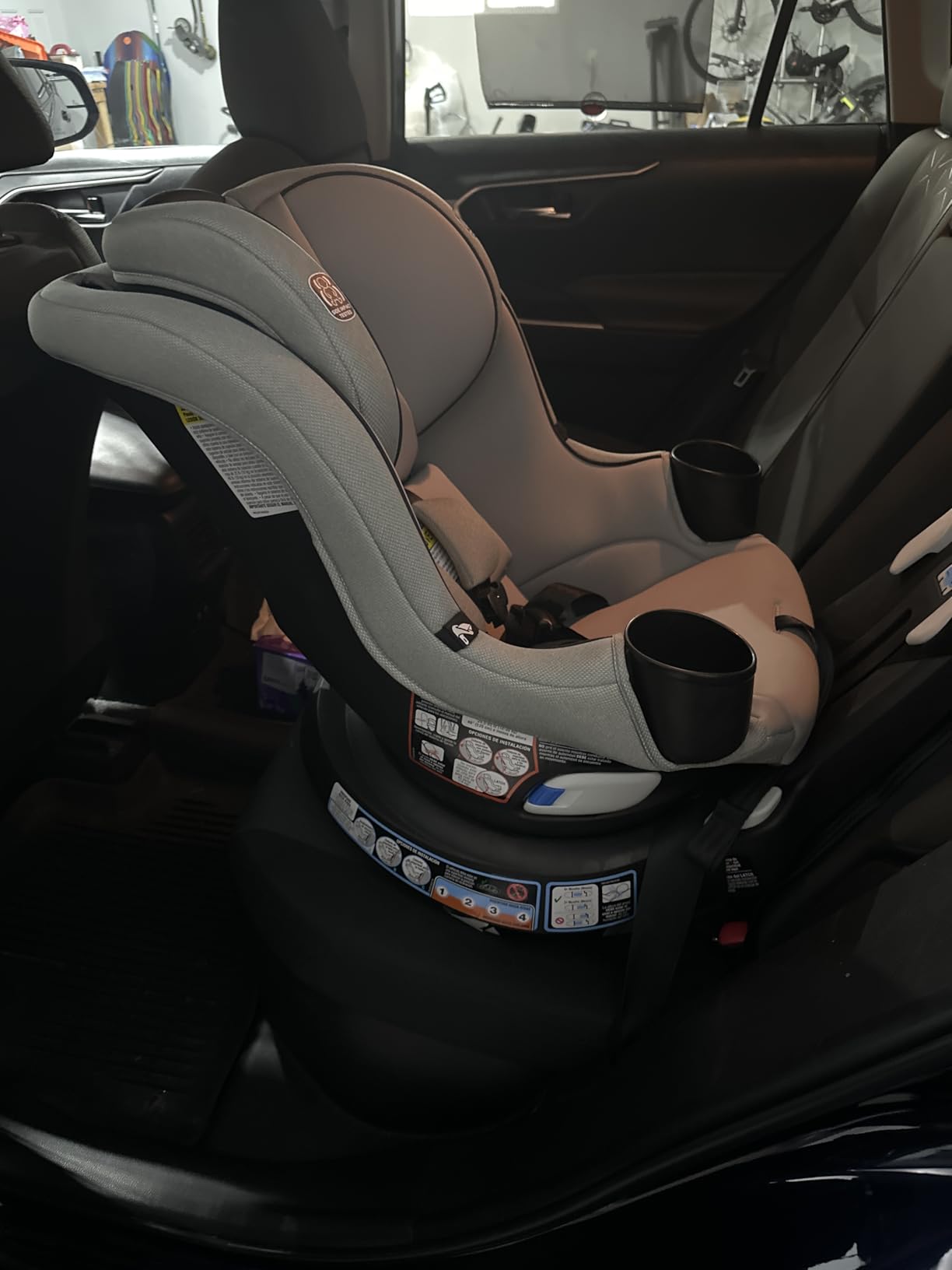 Graco EasyTurn 360 2-in-1 Rotating Convertible Car Seat, 360 Degree Rotating, Slim Design, Cyran customer photo 2