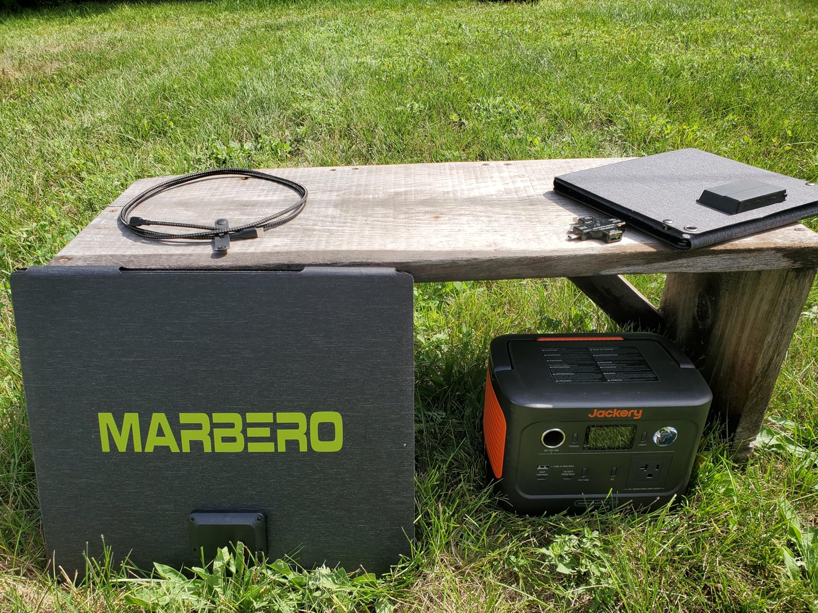 MARBERO 200W Portable Solar Panel for Power Station IP68 Waterproof 200 Watt Foldable Solar Charger  width=