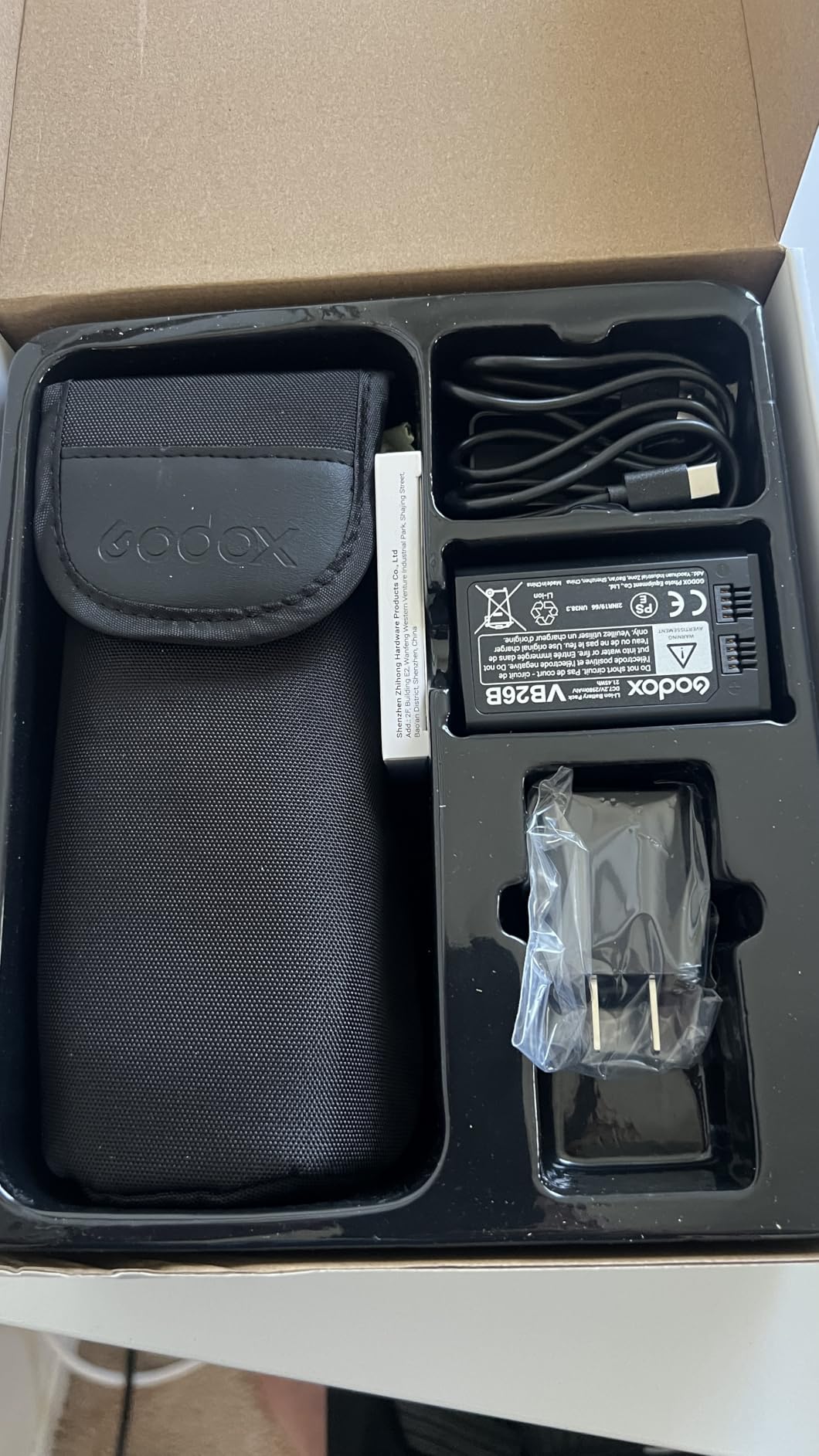 GODOX V1 V1-C V1C Godox Flash for Canon Flash Speedlite,76Ws 2.4G TTL1/8000 HSS Camera Flash for Canon,480 Full Power Shots,1.5s Recycle Time,2600mAh Li-ion Battery,LED Modeling Lamp(USA Version) customer photo 2