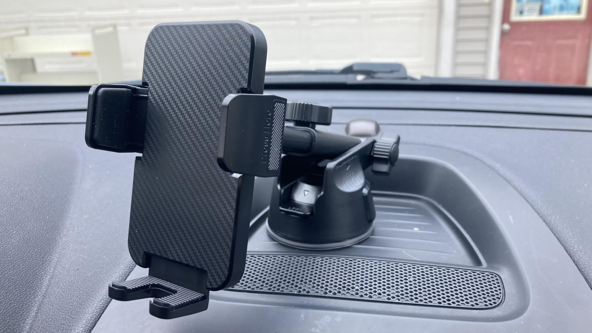 Qifutan Dash Mounted Holders Phone Holders for Your Car Phone Mount for Car Windshield Dashboard Air Vent Universal Desk Mounts Hands Free Automobile Cell Phone Holder customer photo 2