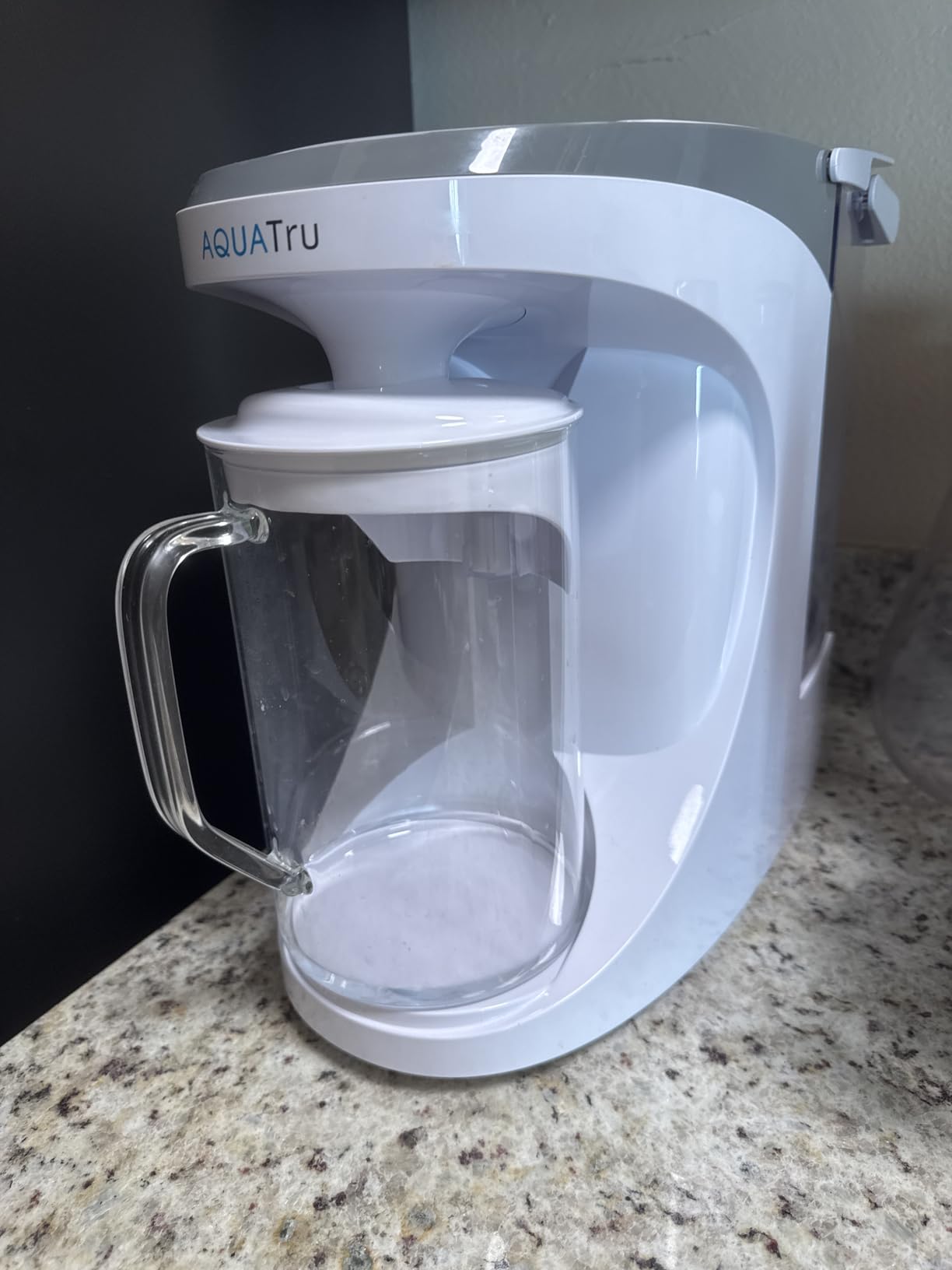 AquaTru Carafe Smart Countertop Water Purifier | App-Connected 4-Stage Reverse Osmosis System with Glass Carafe Removes Forever Chemicals, Lead & Fluoride | Track Filter Life | No Plumbing customer photo 1