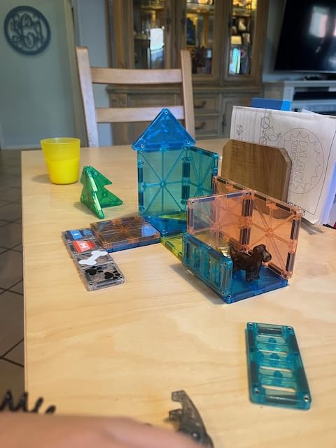 MAGNA-TILES Puppy Park 27-Piece Magnetic Construction Set, The Original Magnetic Building Brand customer photo 2