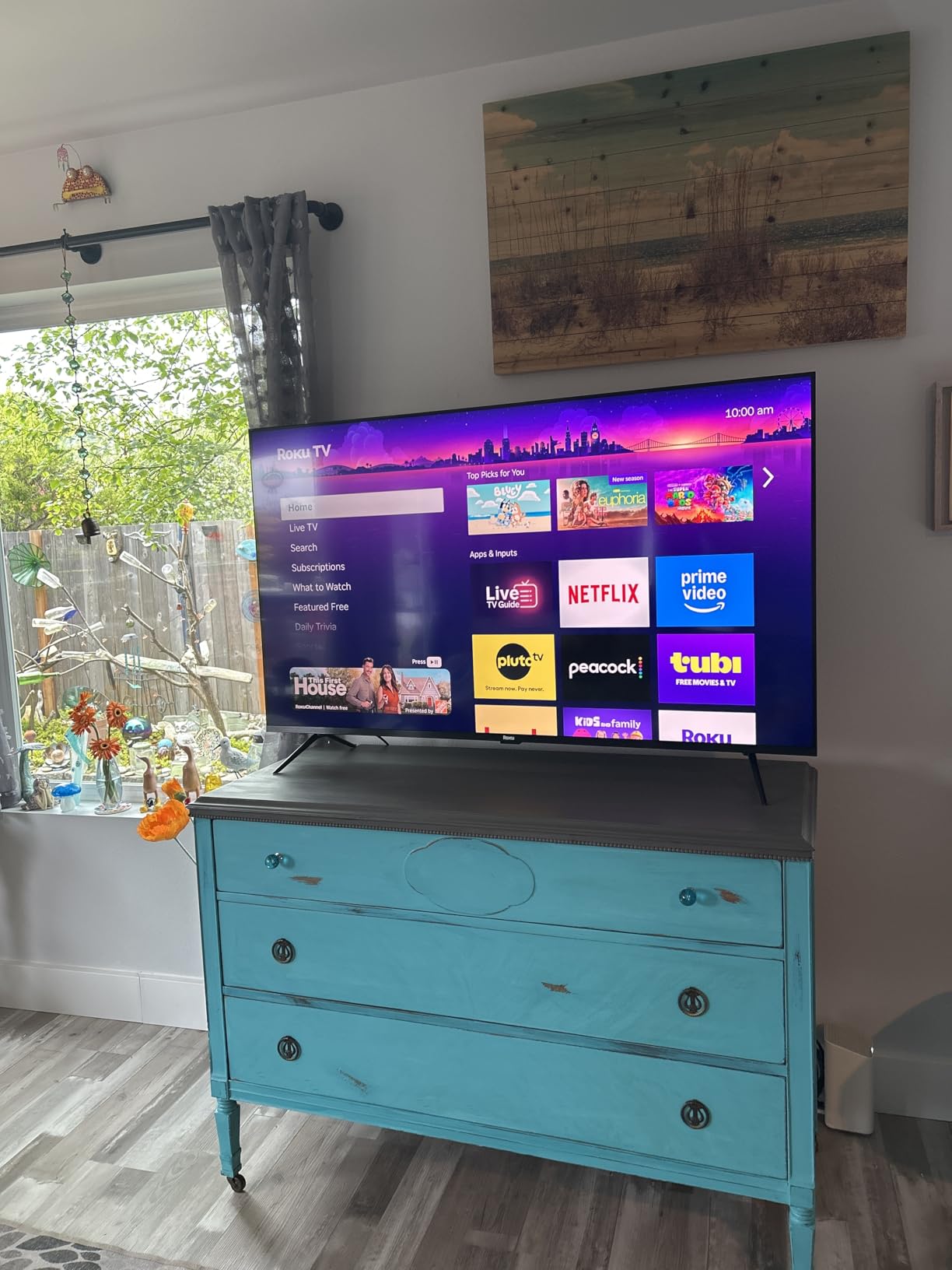 Smart TV - 75-Inch Plus Series, Mini-LED TV - RokuTV with Enhanced Voice Remote - Flat Screen 4K QLED Television with Dolby Vision & Wi-Fi for Streaming Live Local News, Sports customer photo 1
