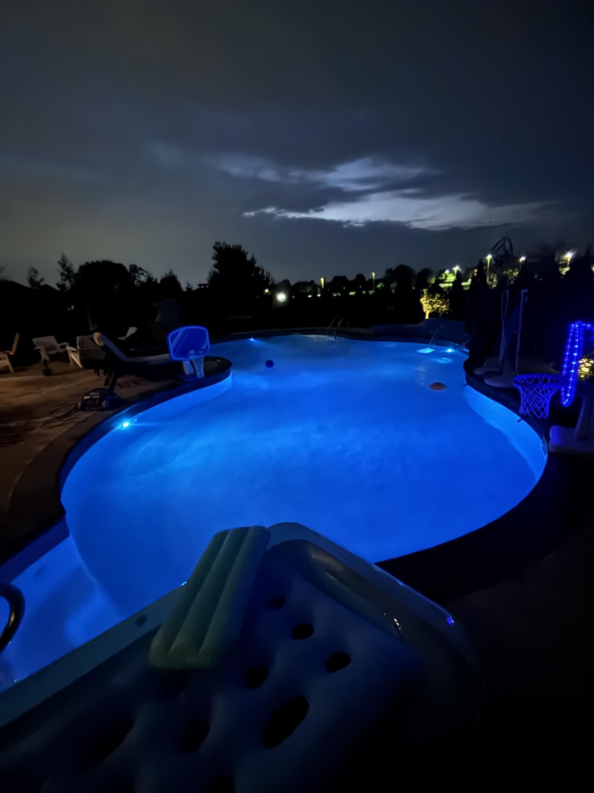 HL Pool Lights, Rechargeable Submersible LED Lights with Remote, Waterproof Magnetic Floating Light, Underwater Battery Spotlight for Above Ground/Inground Swimming Pools, Hot Tubs, Fountains - 4 Pack customer photo 2