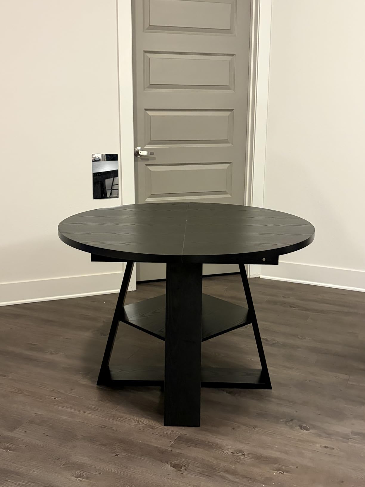 43.3in-59in Extendable Round Dining Table for 4-8, Modern Kitchen Oval Dining Table with Removable Leaves Space Saving, Wood Base with Storage Shelf for Kitchen Living Room (Black) customer photo 1