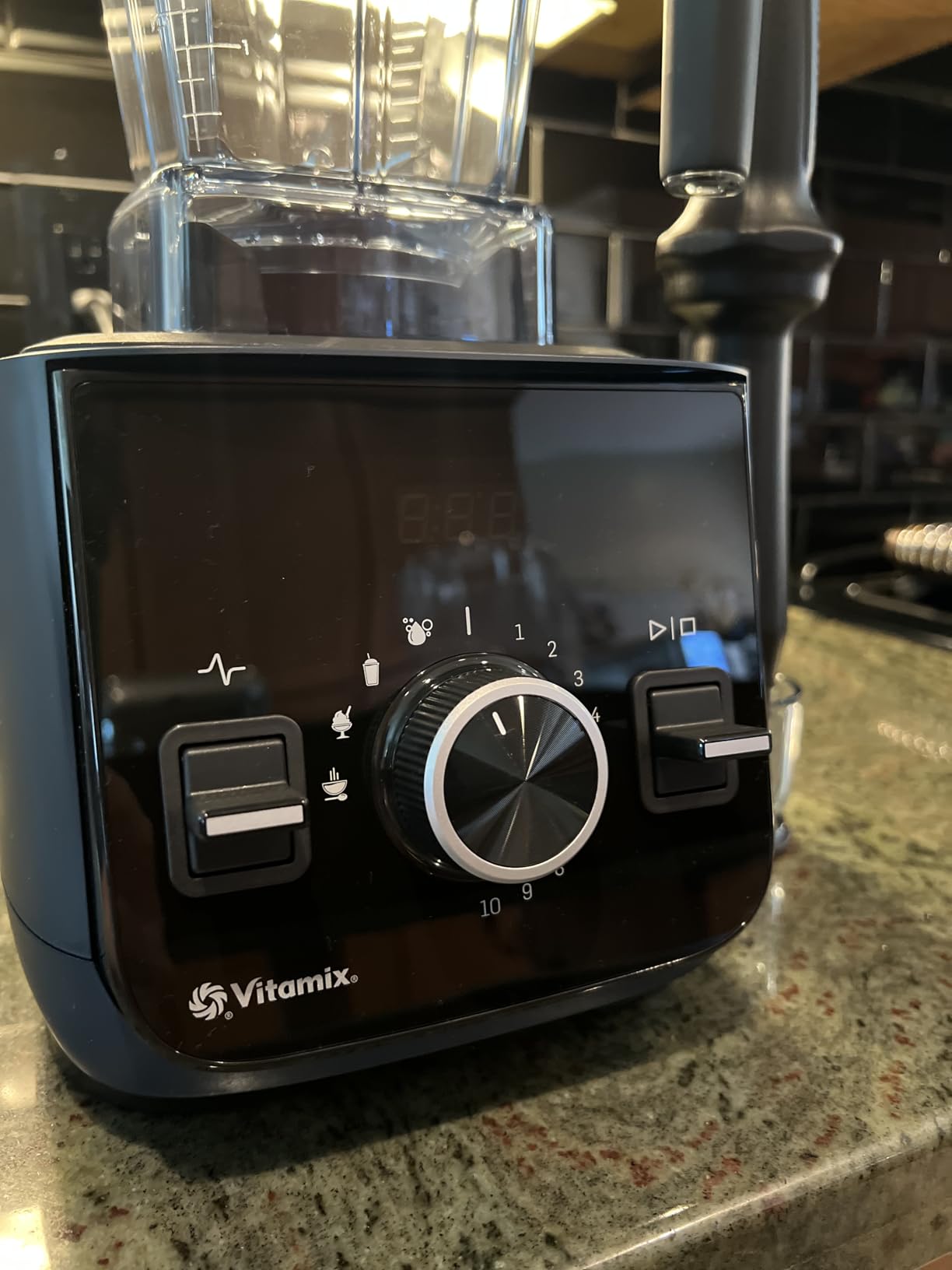 Vitamix Ascent X2 SmartPrep Kitchen System, Professional-Grade Blender, 12-Cup Food Processor Attachment, 48 Oz Blender Container, Black customer photo 2
