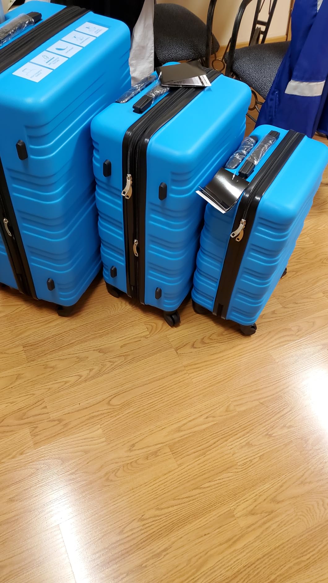 Luggage Sets 3 Piece Front Opening, Hardside Lightweight Carry on Suitcase with Cup Holder USB Port, Durable Expandable Luggage with Bags Spinner Wheels and TSA Lock, Sky Blue customer photo 2