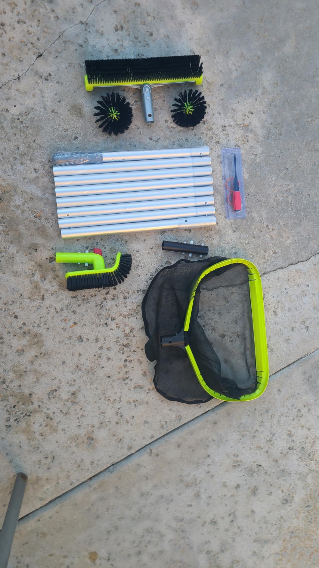 Sepetrel Deluxe Swimming Pool Cleaning Kit with 10.5