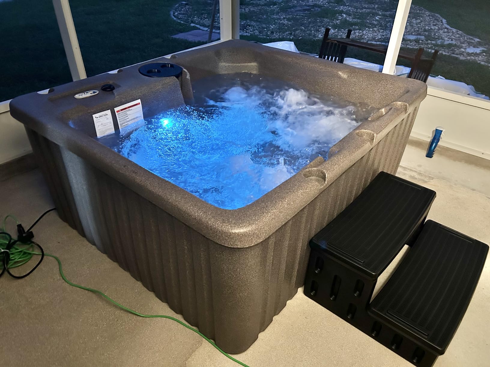 Hot Tub Steps, Non-Slip & Durable Hot Tub Stairs, Portable Universal Ladder Can Be Used Indoors and Outdoors (Black) customer photo 1