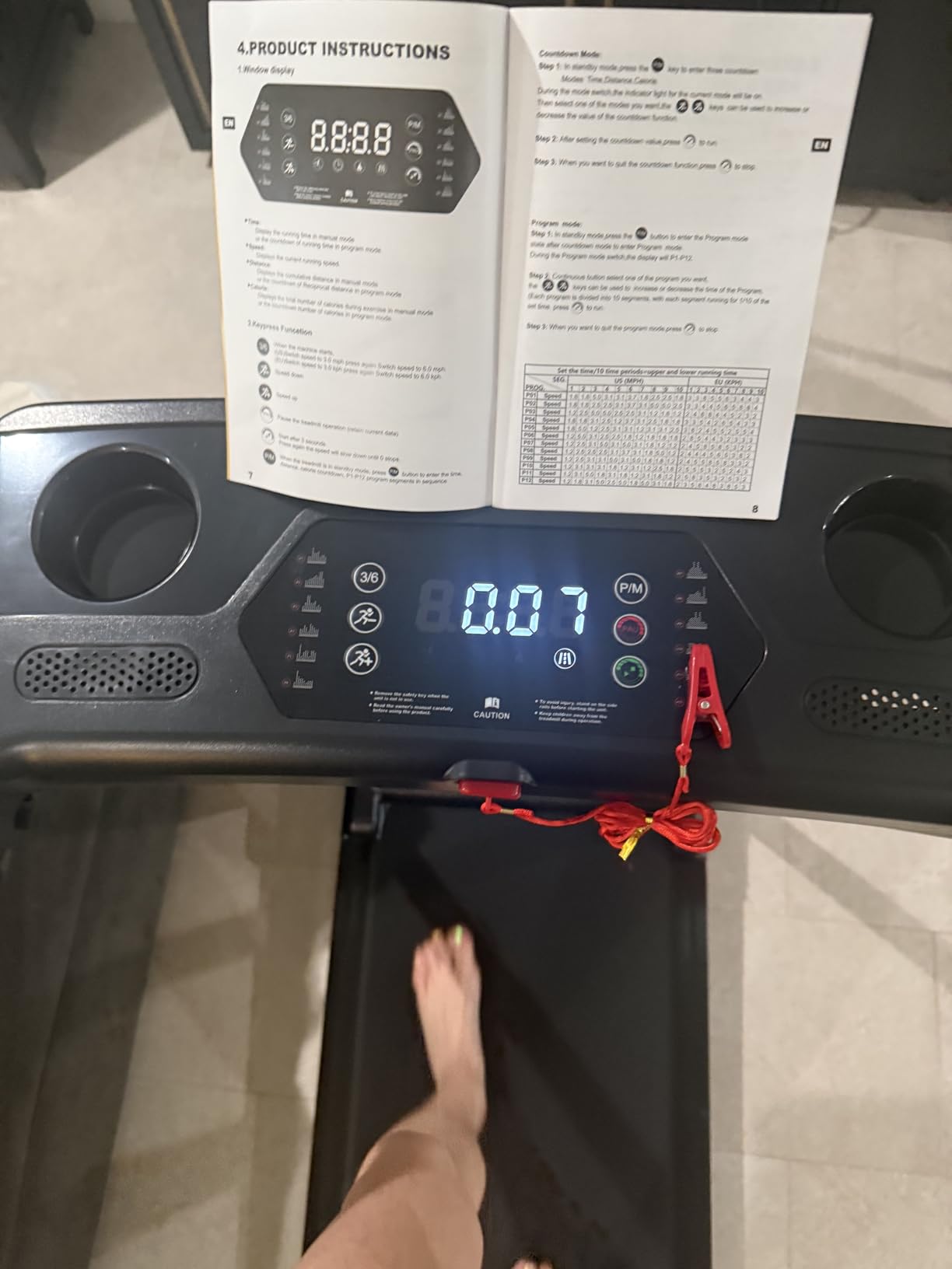 Aiteid Treadmill with Incline,3.0HP Small Treadmills for Home,Portable Electric Treadmill with Handles,Lightweight Walking Pad,Compact Running Treadmills,Walking Pad with Handle,300LBS Capacity customer photo 2